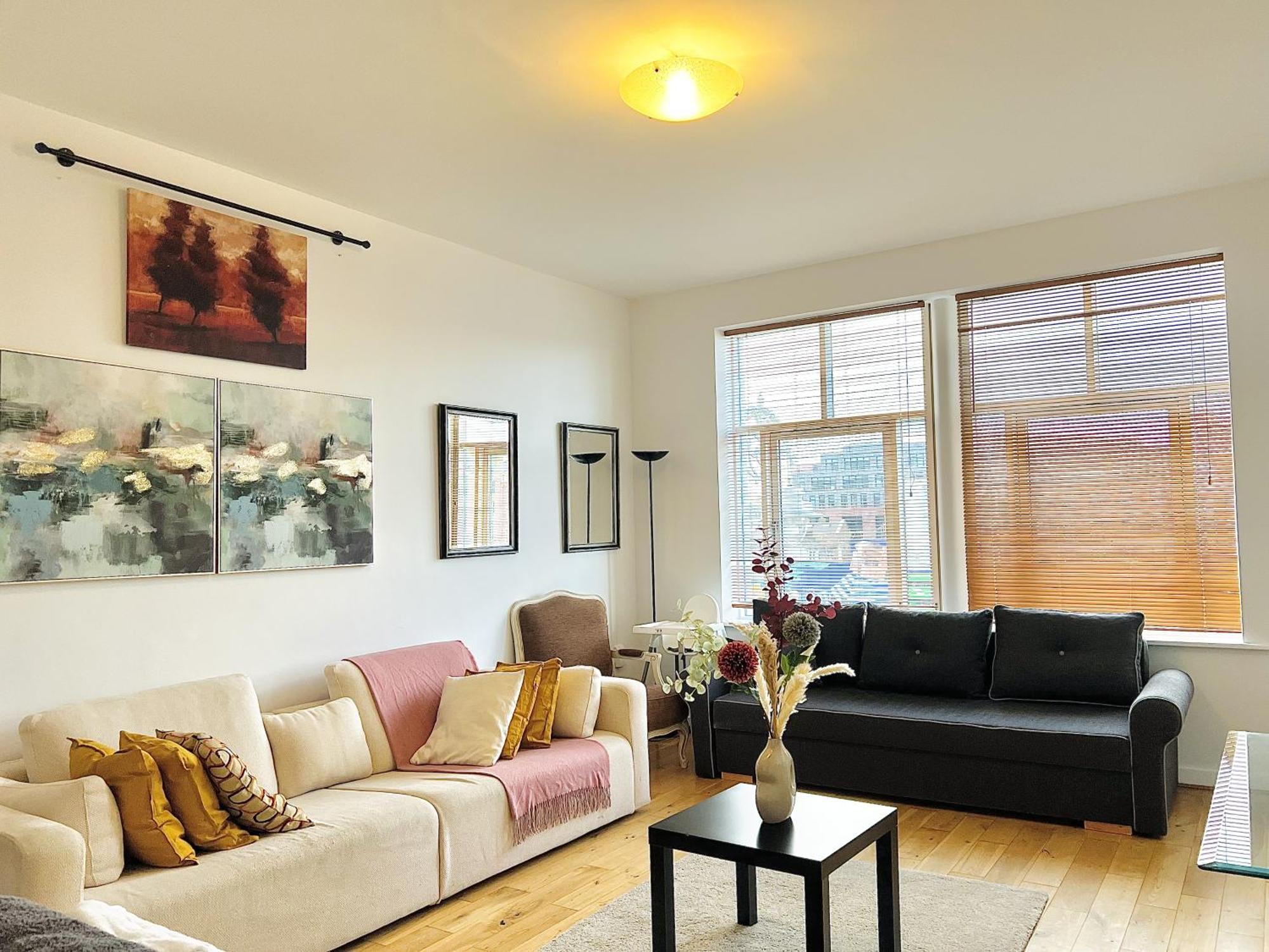 Cosy River View Flat At Temple Bar Dublín Exterior foto